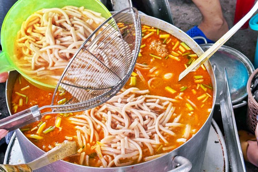 Bánh Canh O Bướm