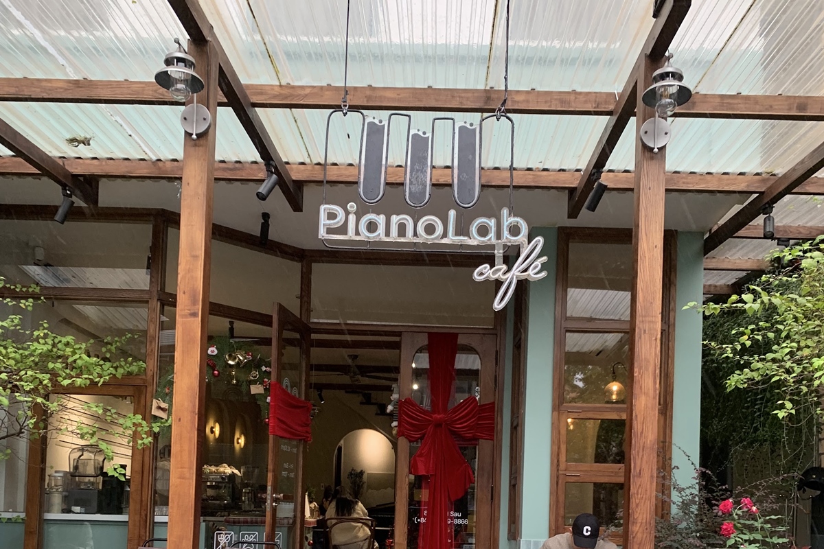 PianoLab Cafe