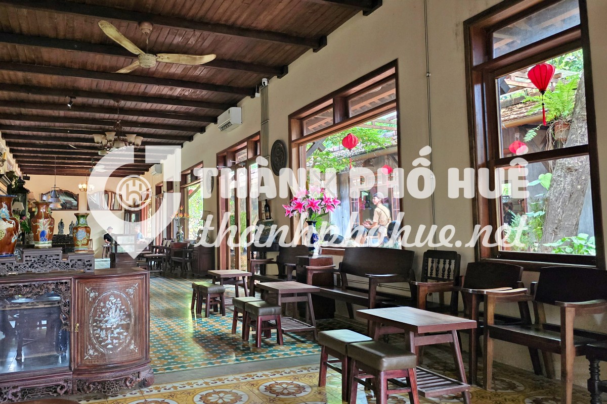 Thành Cafe Phan Bội Châu