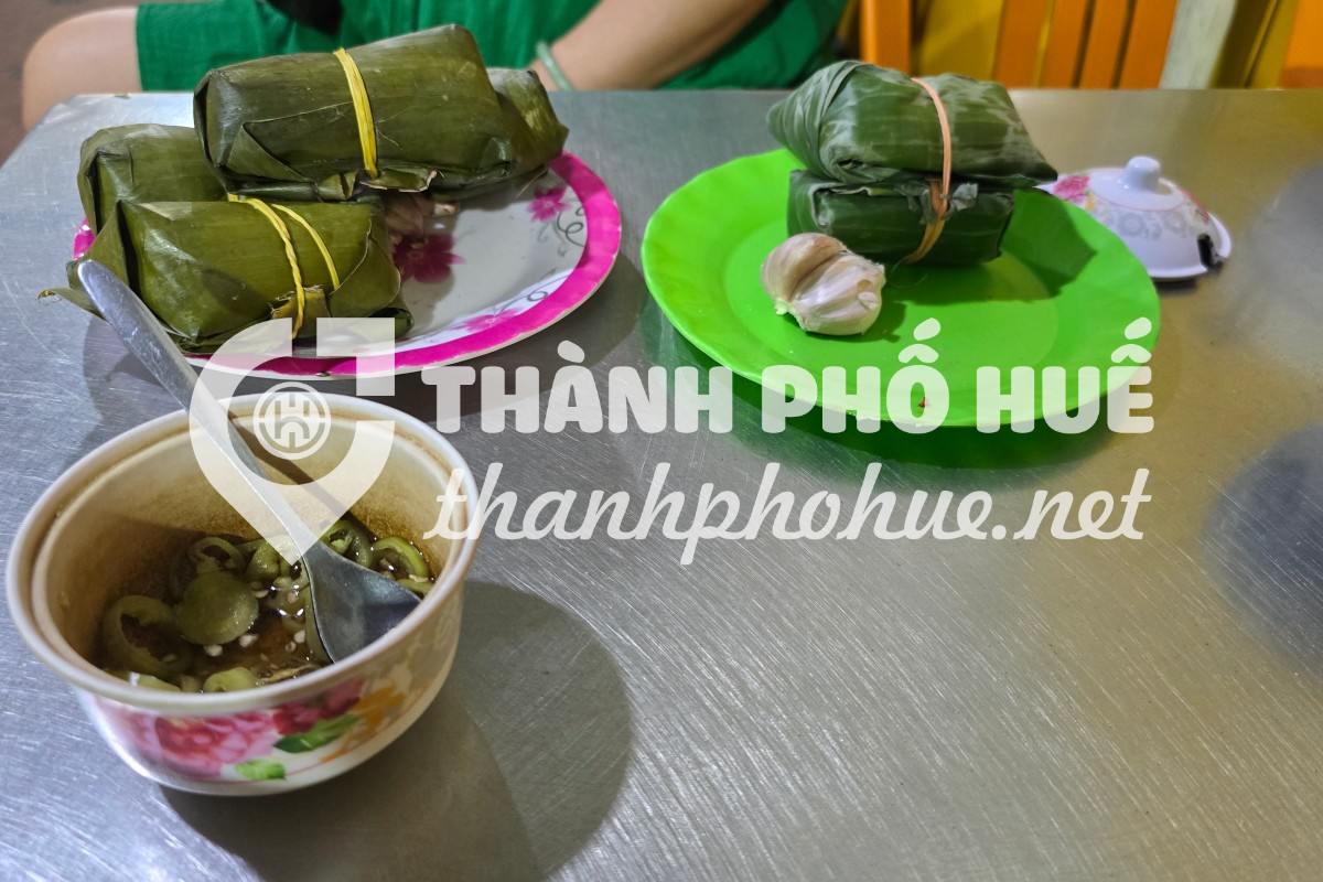 Bánh Canh Cá Lóc O Hoa