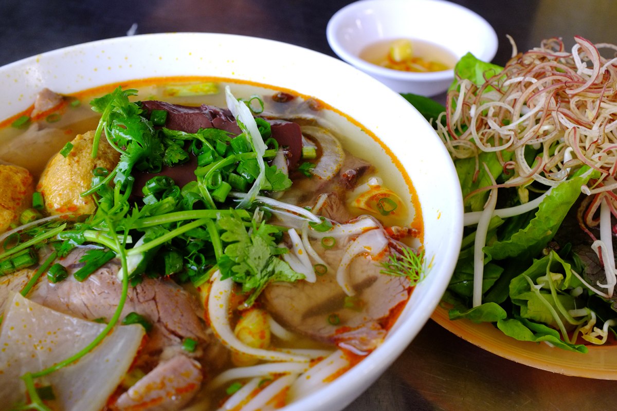 Bún Bò O Cương Chú Điệp