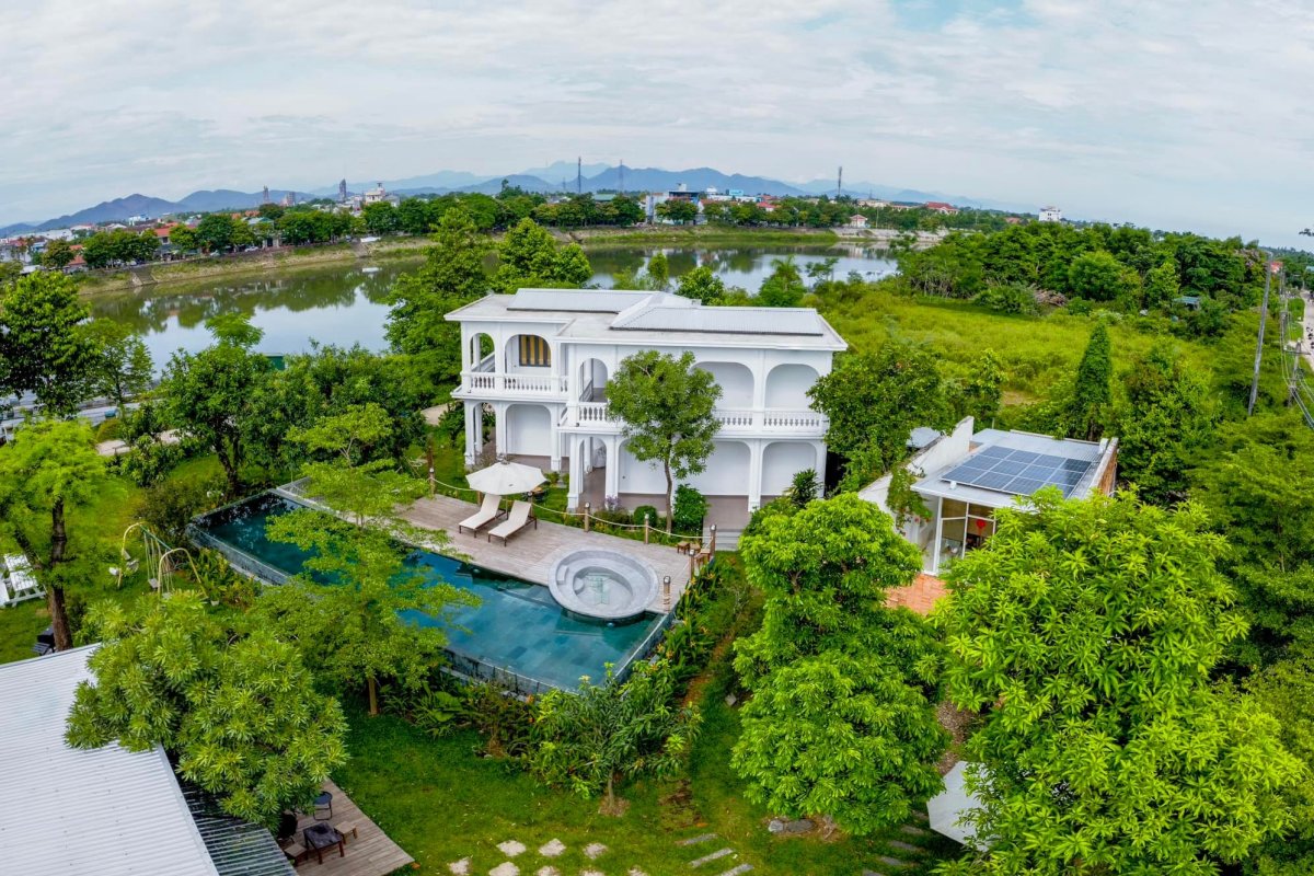 Soleil Riverside Villa