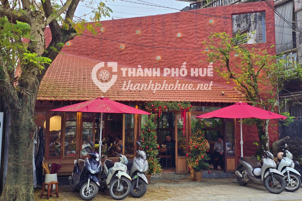 Cafe Tùng – Phan Chu Trinh