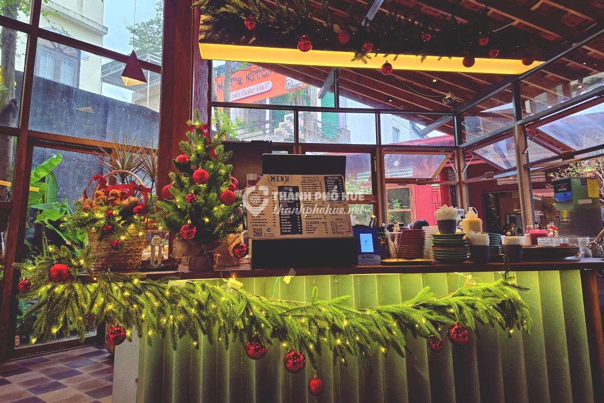 Cafe Tùng – Phan Chu Trinh