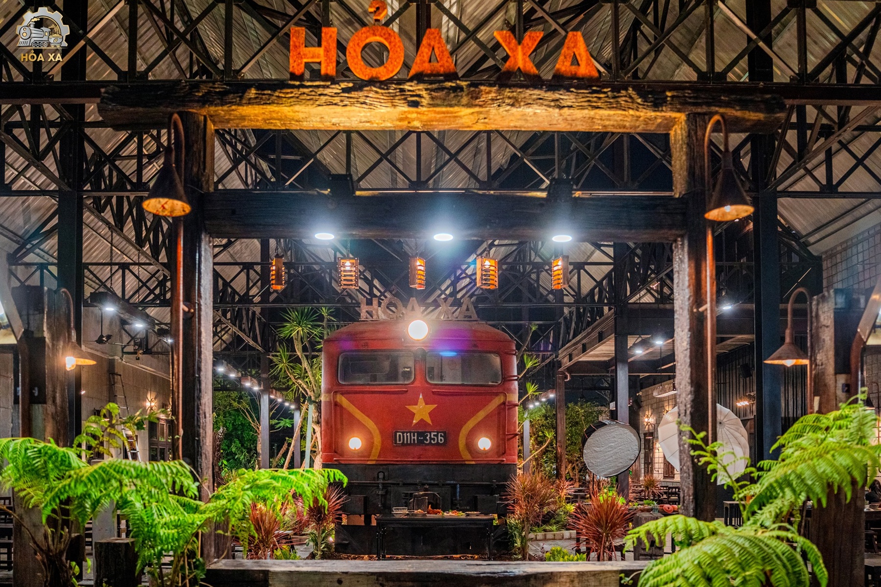 Hoả Xa – Cà phê & Cơm niêu Ga Huế